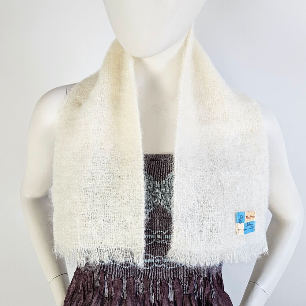 Vintage Montrose Hand Woven Mohair Wool Scotland Cream Short Neck Scarf Textured